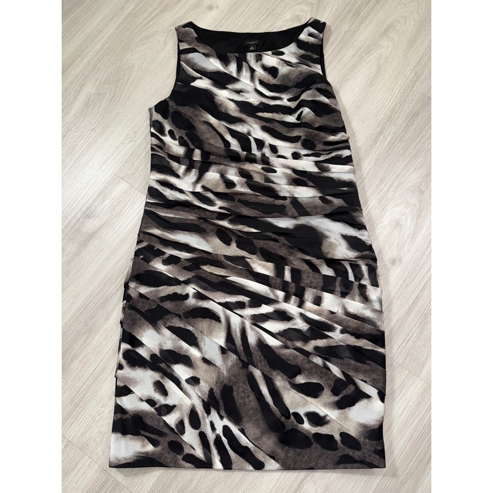 Ann Taylor Animal Print Ruched Sheath Dress Gray Black White Sleeveless Size 14 - Picture 2 of 11